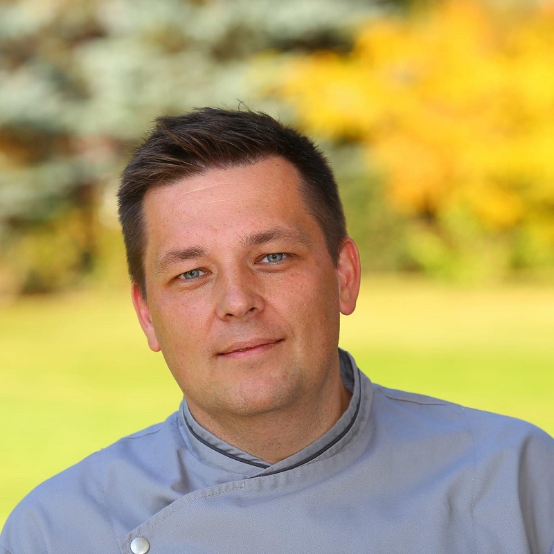 Paweł Kałuski nowym szefem kuchni w Sofitel Warszawa Victoria