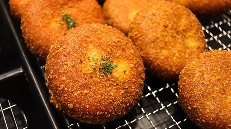 43 lata w kolejce za krokietem. Sukces rodzinnej firmy